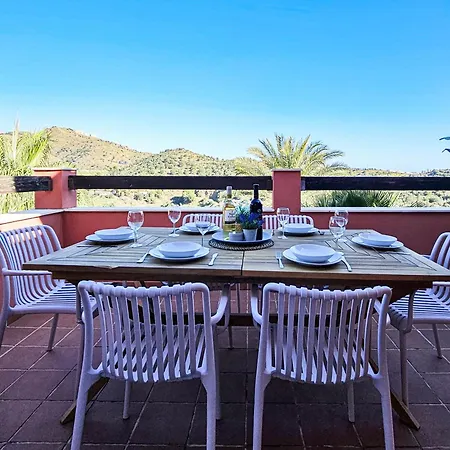 2 Bed Penthouse In La Reserva De דירה מארבלה