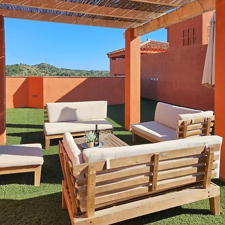 2 Bed Penthouse In La Reserva De דירה