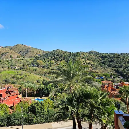 公寓 2 Bed Penthouse In La Reserva De 马尔韦利亚